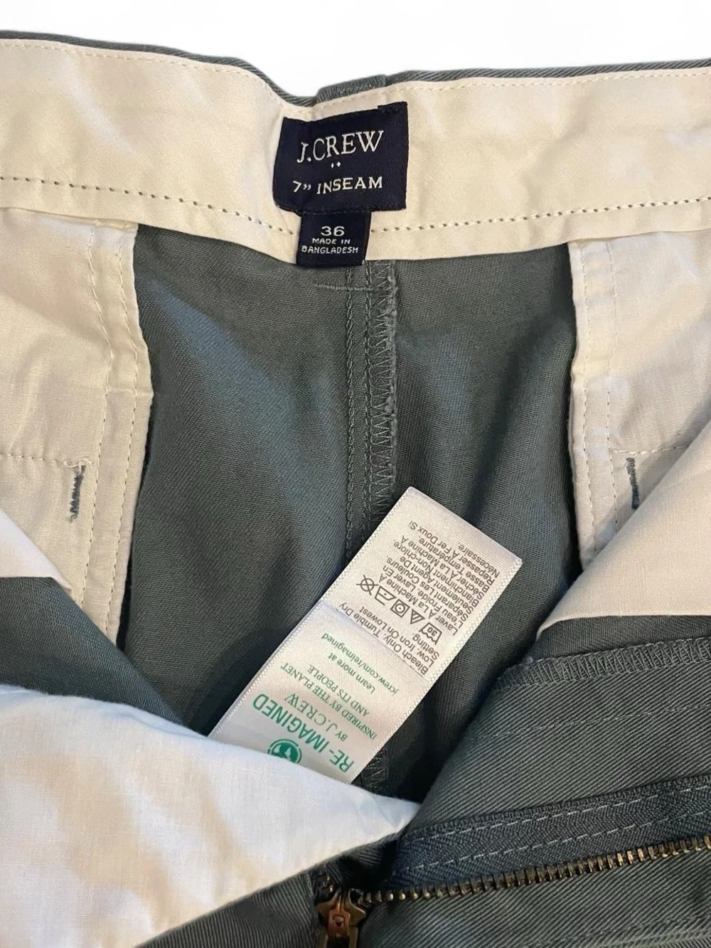 J.Crew men’s 7 inch chino shorts in gray/green, size 36 #chino #preppy